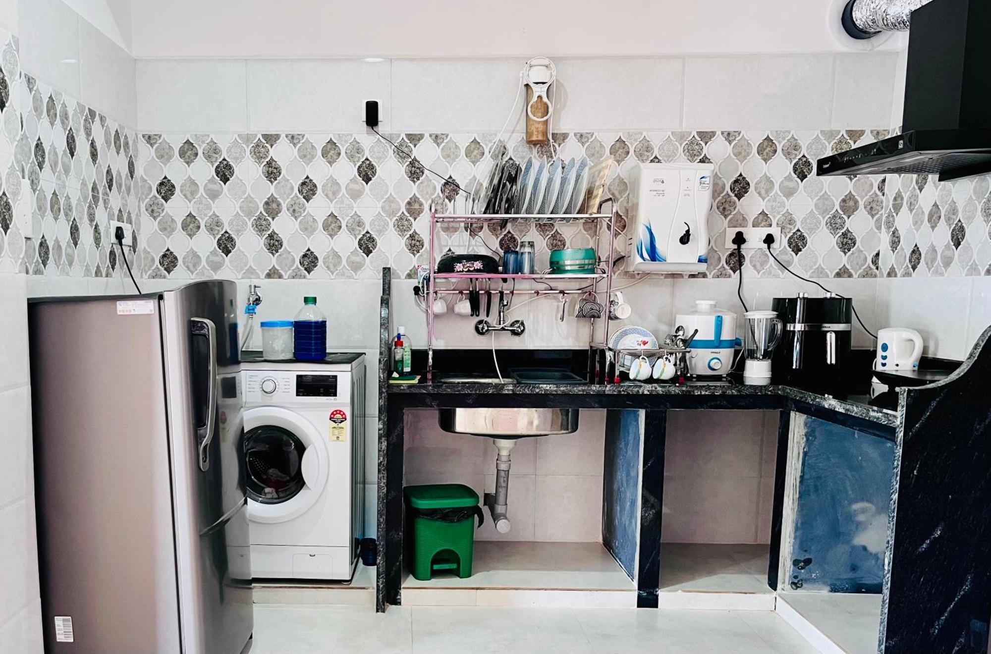 Happy Moon Homestay Aldona Kültér fotó